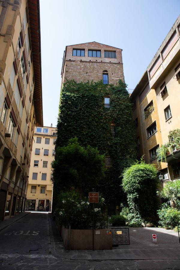 Torre Dei Sapiti * Florencia